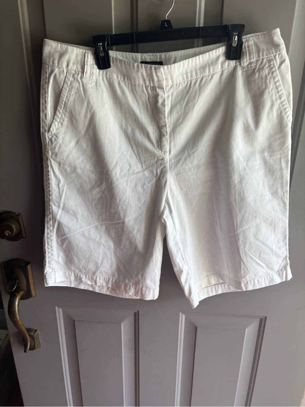 Charter Club White Women's Cotton Blend Shorts - Classic Size 18